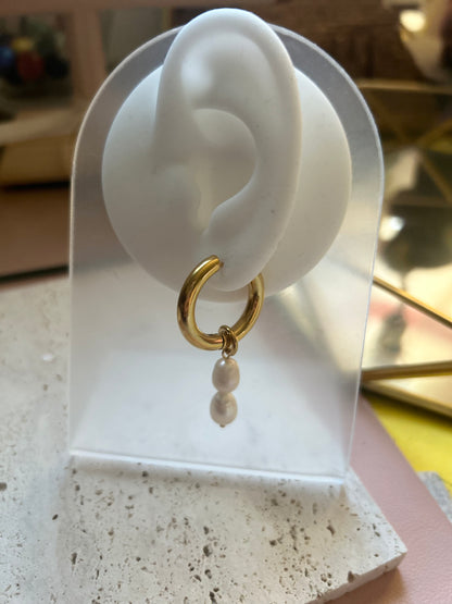 HEATHER - Pearl Hoop Earrings
