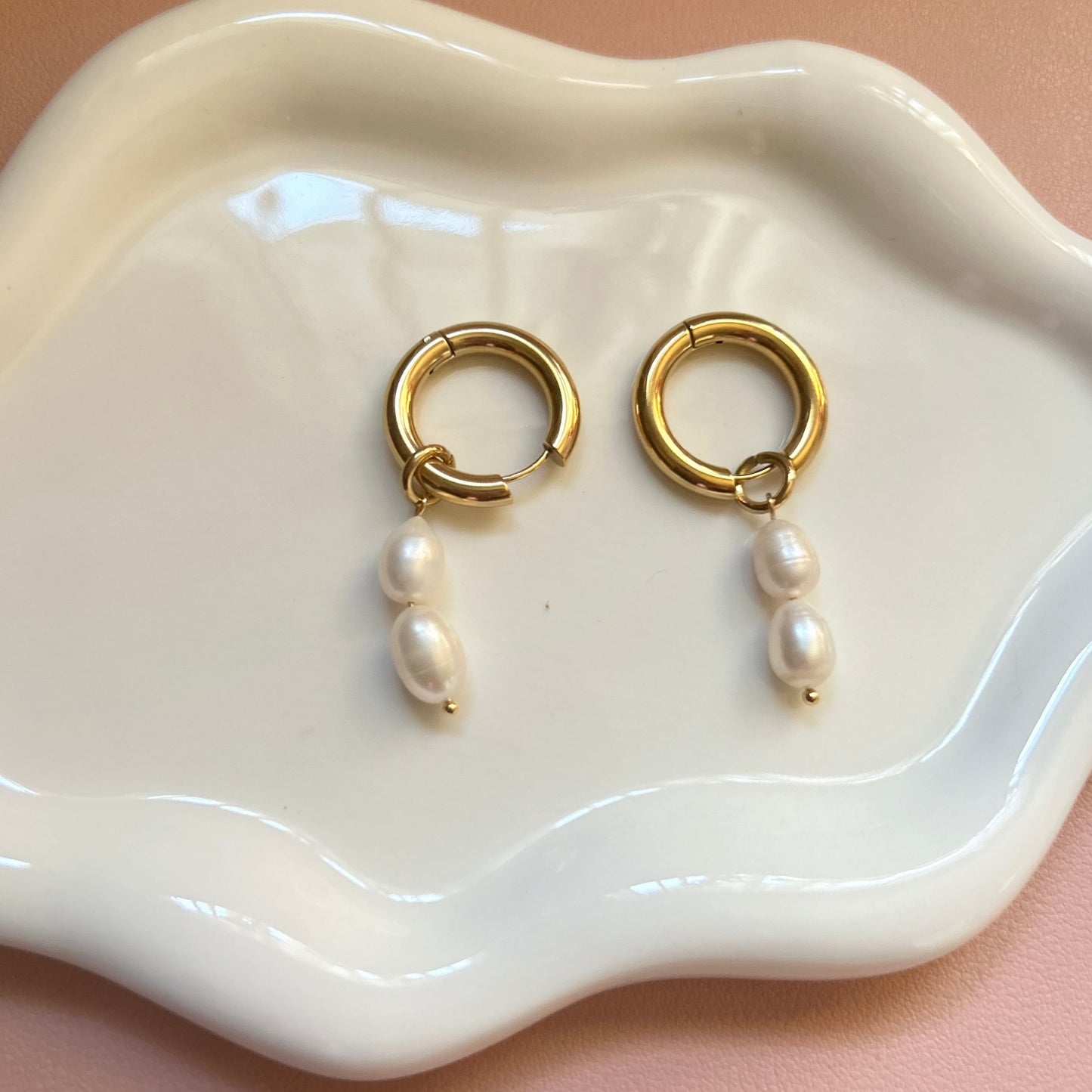 HEATHER - Pearl Hoop Earrings