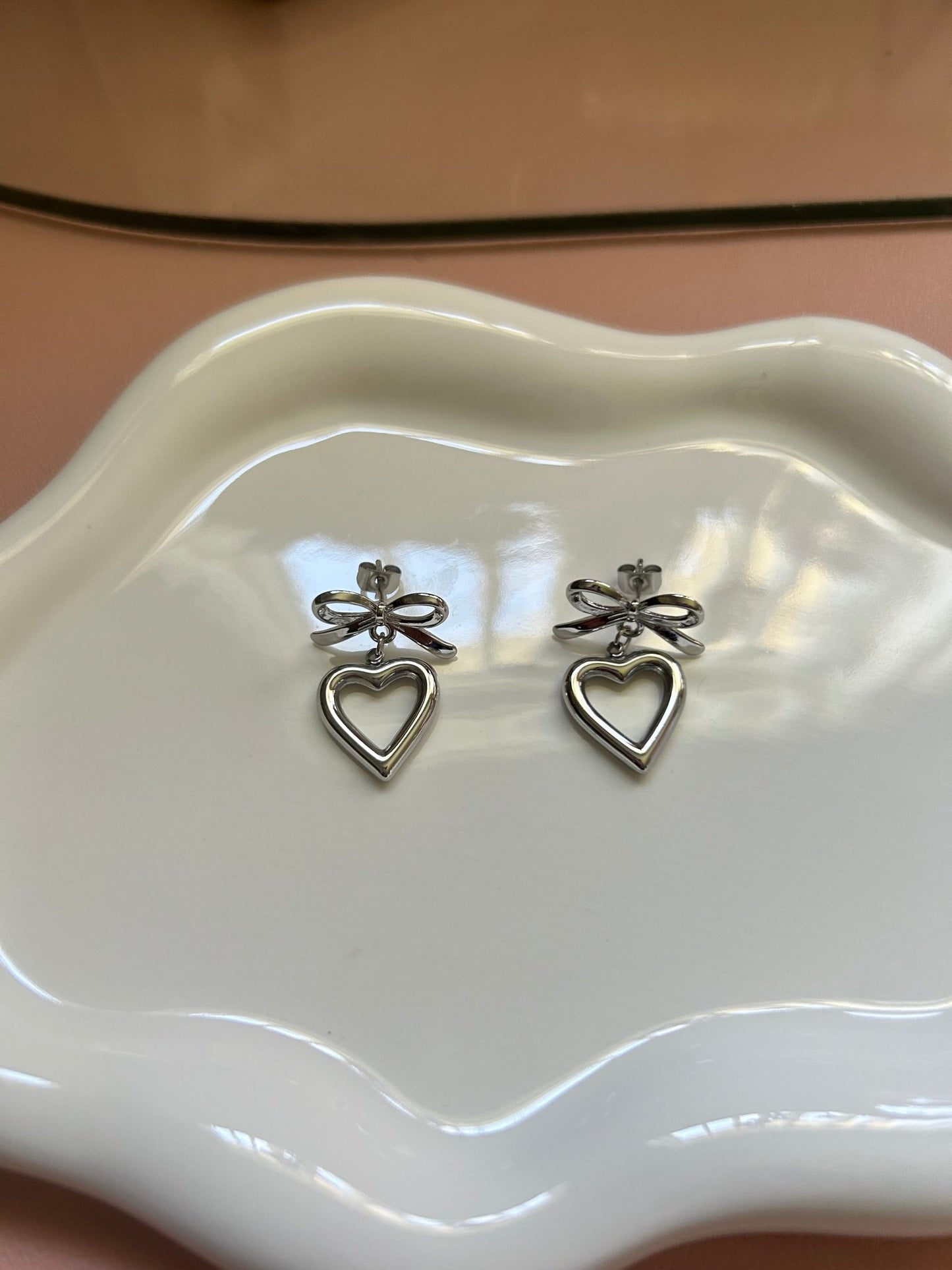 AMANDA (S) - Heart Bow Stud Earrings - ACW Style Studio