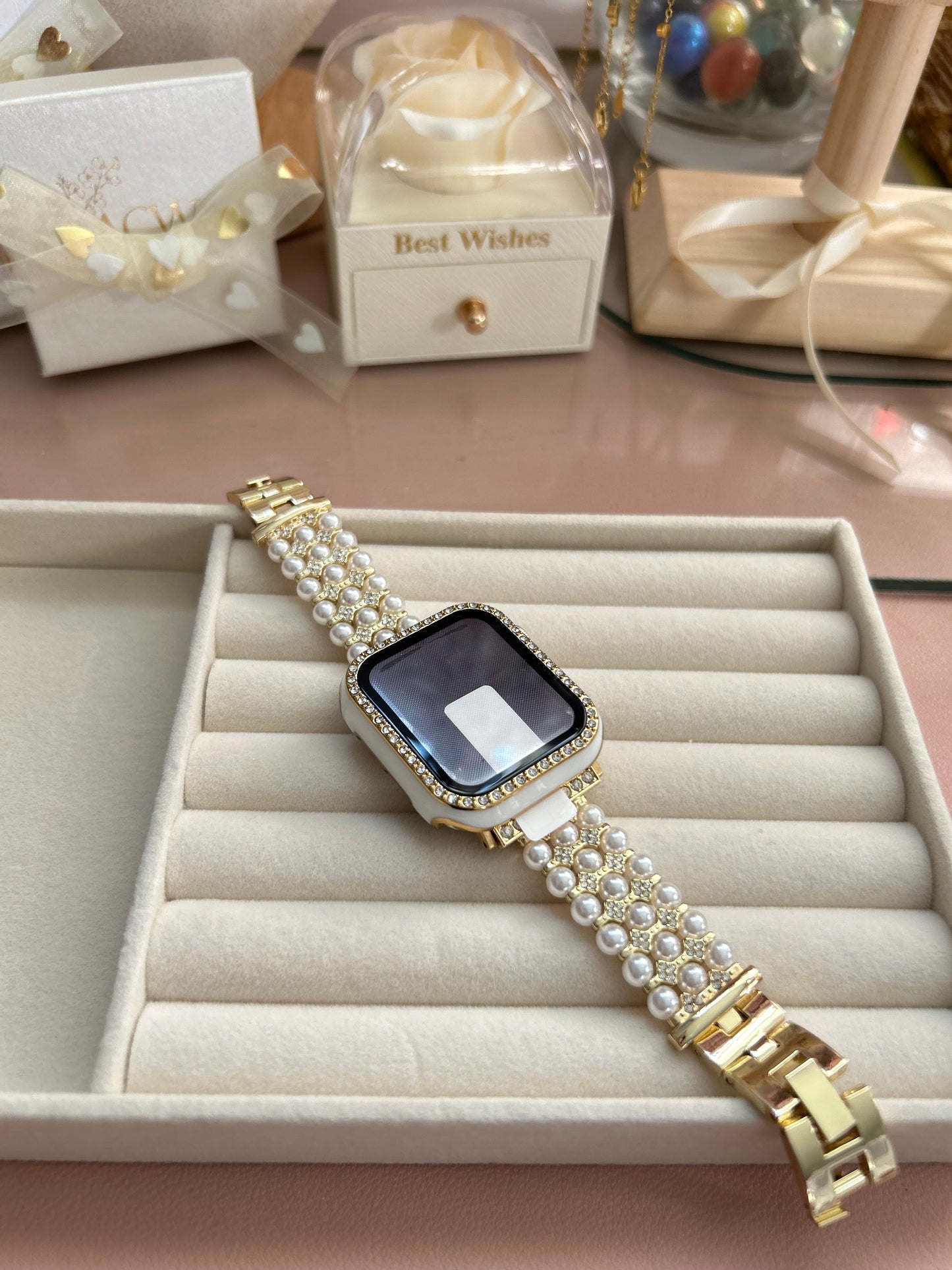 Pearls iWatch Band