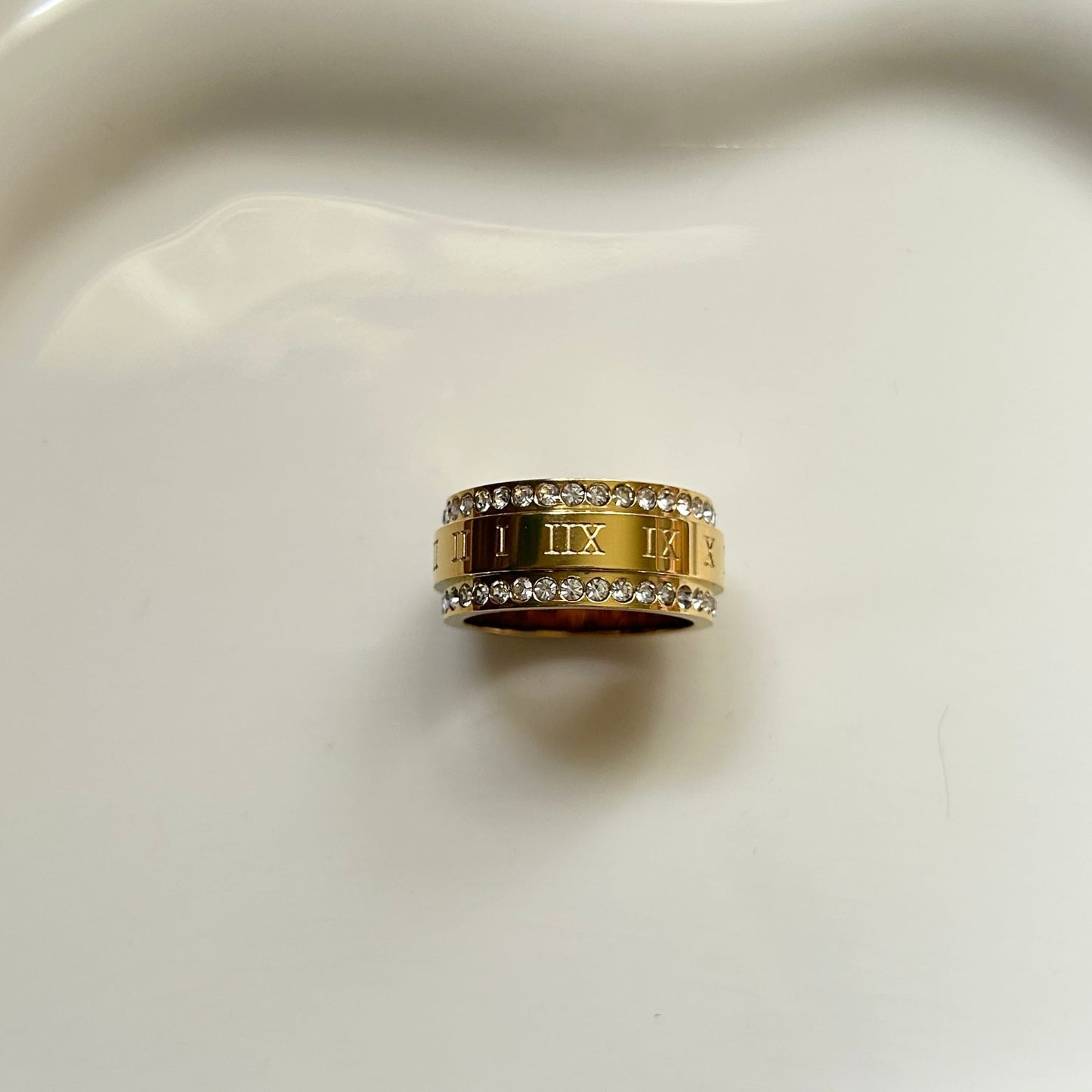 REGINA - Roman Numeral Ring with Zirconia Stones