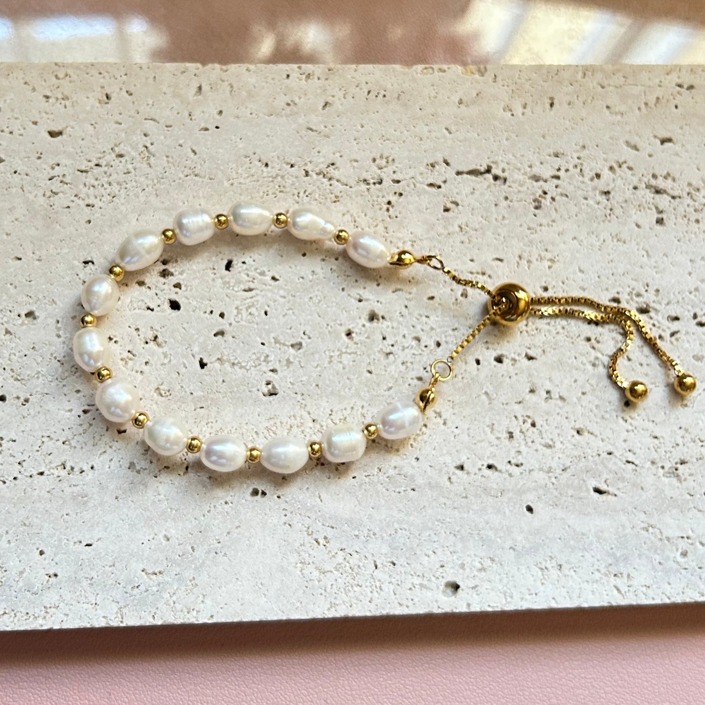 MEGAN - Adjustable Pearl & Gold Beaded Bracelet