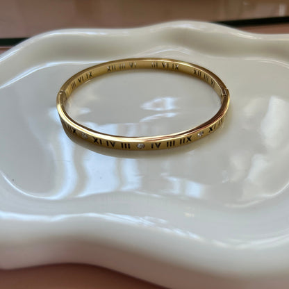 HERA - Roman Numeral Thin Bangle with Zirconia Stones