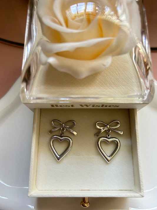 AMANDA (S) - Heart Bow Stud Earrings - ACW Style Studio