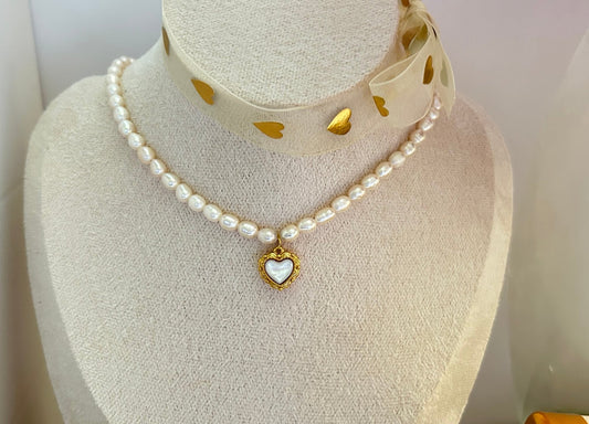 AUDREY - Pearl Necklace - ACW Style Studio